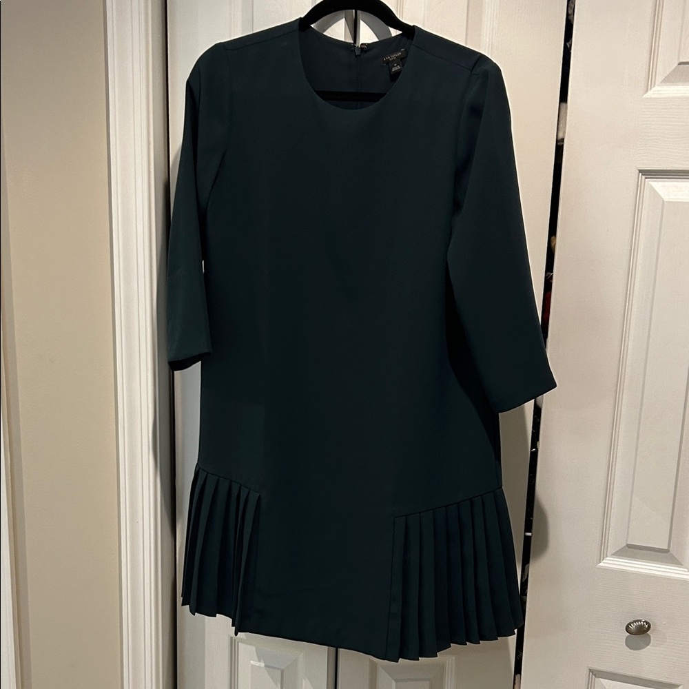 Ann Taylor Dark Green Long Sleeve Dress